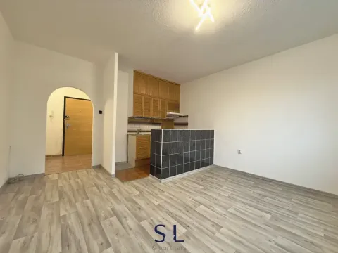 Pronájem bytu 2+kk, Česká Lípa, Štursova, 39 m2