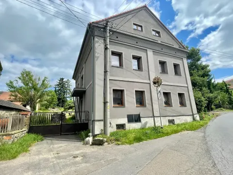 Prodej rodinného domu, Libochovany, 250 m2