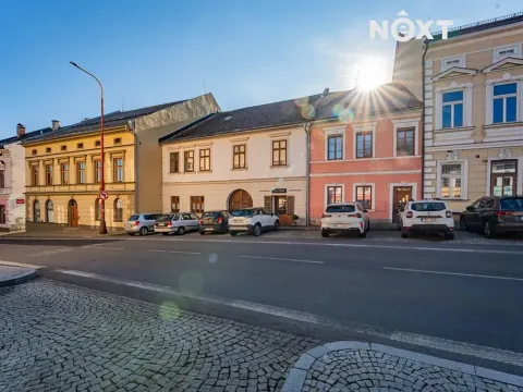 Prodej rodinného domu, Štíty, nám. Míru, 267 m2