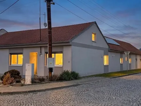 Prodej rodinného domu, Želetice, 220 m2