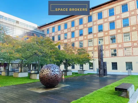 Pronájem kanceláře, Praha - Holešovice, Jankovcova, 620 m2