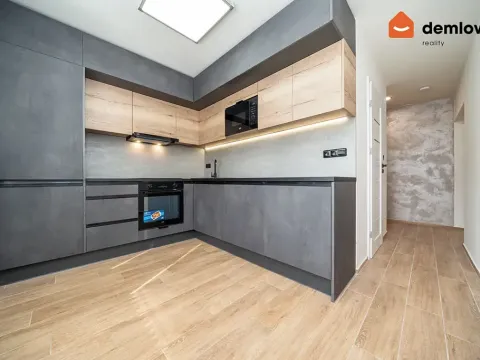 Pronájem bytu 2+1, Ostrava, Otakara Jeremiáše, 58 m2