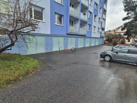 Pronájem garáže, Nový Bor, 20 m2