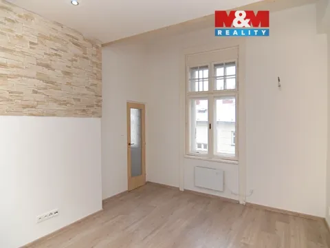 Pronájem bytu 2+1, Ostrava - Moravská Ostrava, Čs. legií, 37 m2