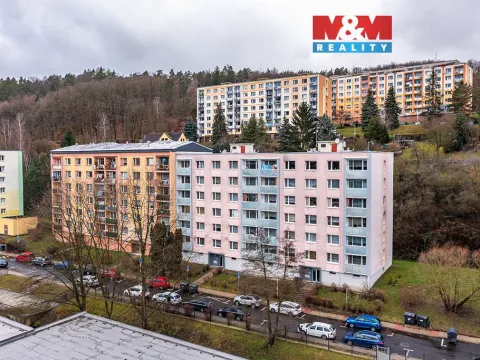 Prodej bytu 2+1, Děčín - Děčín IX-Bynov, Na Pěšině, 63 m2