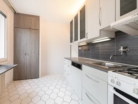 Pronájem bytu 3+1, Hradec Králové - Pouchov, K Sokolovně, 68 m2