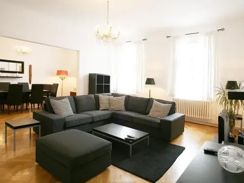 Pronájem bytu 4+1, Praha - Nové Město, Biskupská, 132 m2