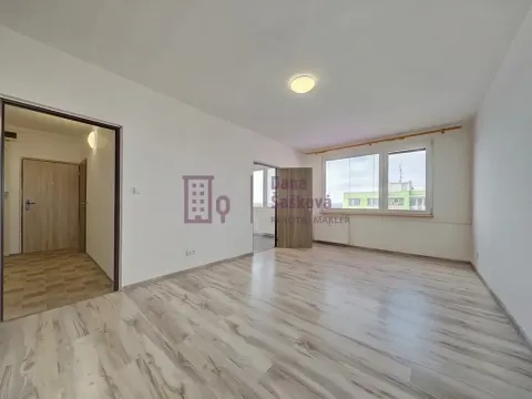 Pronájem bytu 3+1, Jindřichův Hradec, sídliště Vajgar, 68 m2