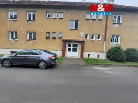 Pronájem bytu 3+kk, Staňkovice, Sídliště, 52 m2