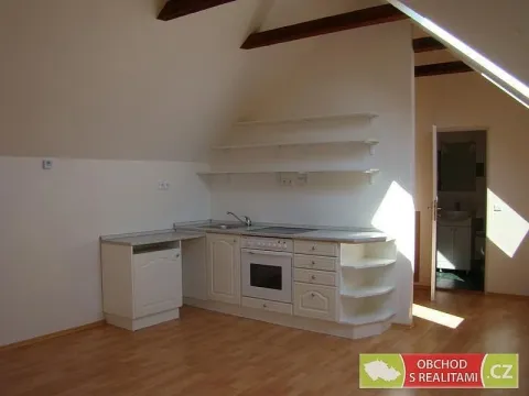 Pronájem bytu 1+kk, Čelákovice, Sokolovská, 33 m2