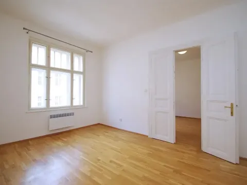 Pronájem bytu 2+kk, Praha - Žižkov, Kubelíkova, 46 m2