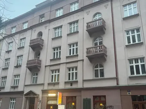 Prodej bytu 2+1, Praha - Bubeneč, Kyjevská, 63 m2