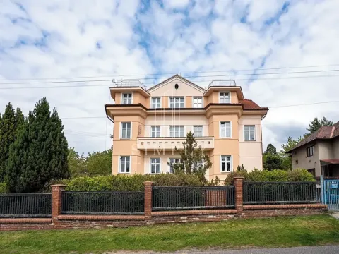 Prodej činžovního domu, Říčany, Legií, 500 m2