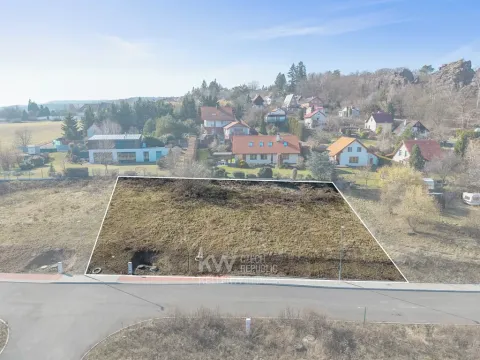 Prodej pozemku pro bydlení, Černolice, 1066 m2