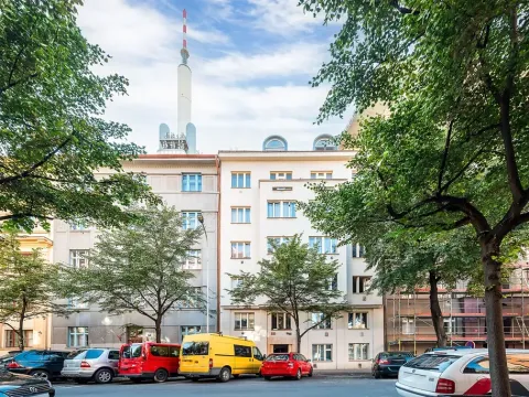 Pronájem bytu 1+1, Praha - Žižkov, Čajkovského, 36 m2