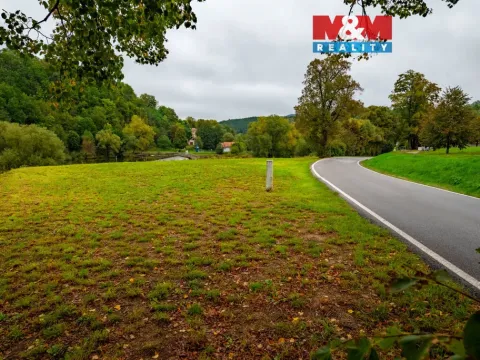 Prodej komerčního pozemku, Zlatá Koruna - Rájov, 1054 m2