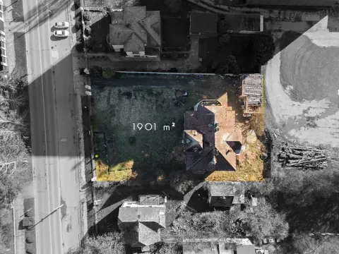 Prodej vily, Nový Bydžov, Třída B. Smetany, 500 m2