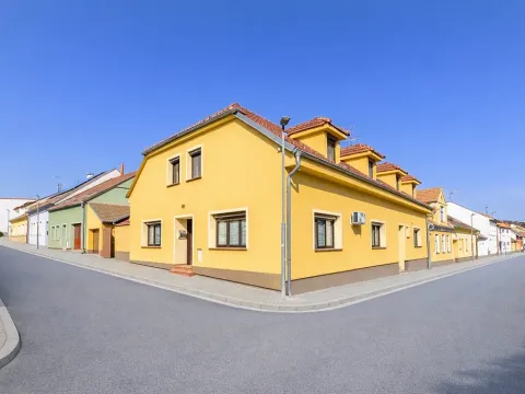 Prodej vícegeneračního domu, Mikulov, Na Jámě, 220 m2