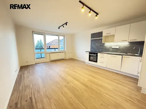 Pronájem bytu 3+kk, Praha - Břevnov, Bolívarova, 59 m2