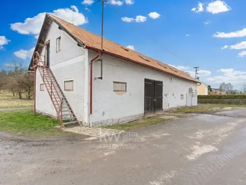 Prodej obchodního prostoru, Milíkov, 420 m2