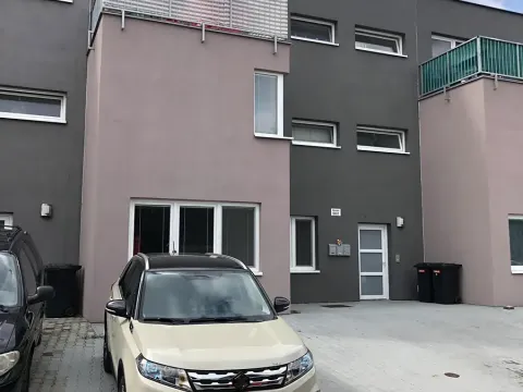 Pronájem bytu 2+kk, Modřice, Bobravská, 50 m2