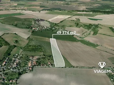 Prodej podílu pole, Dobrovice, 24687 m2