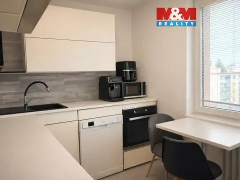 Prodej bytu 1+1, Ostrava - Poruba, Liptaňské náměstí, 39 m2