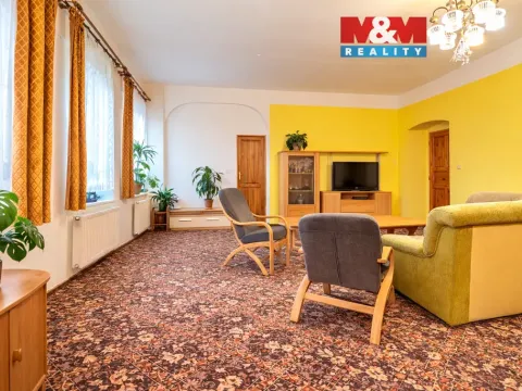 Prodej bytu 3+1, Nový Bor - Arnultovice, Gen. Svobody, 97 m2