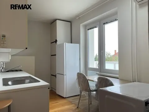 Pronájem bytu 2+1, Břeclav, Fintajslova, 53 m2