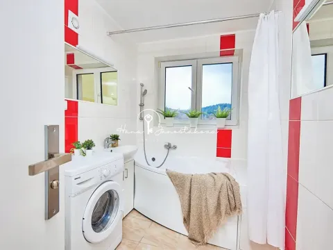 Prodej bytu 1+1, Benešov nad Černou, 43 m2