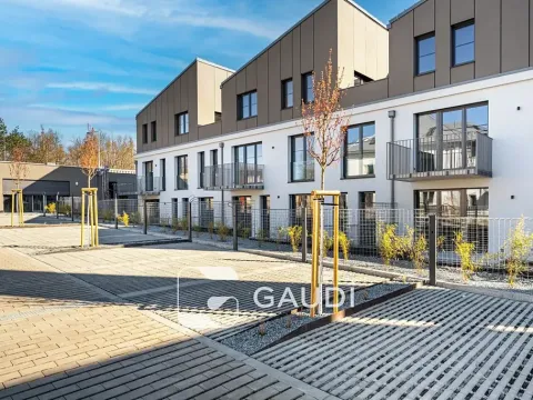 Prodej bytu 3+kk, Praha, Mezitraťová, 95 m2