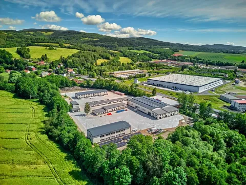 Pronájem skladu, Ostrov, 200 m2