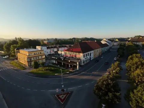Prodej komerční nemovitosti, Veselí nad Lužnicí, náměstí T. G. Masaryka, 1037 m2