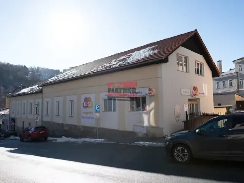 Prodej podílu obchodního prostoru, Vimperk, 920 m2