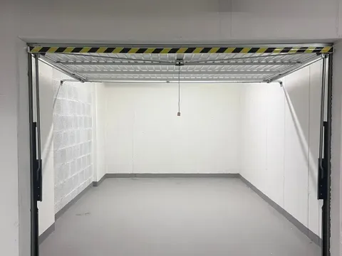 Pronájem skladu, Praha - Vysočany, Poděbradská, 20 m2