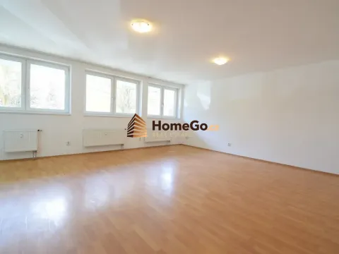 Pronájem bytu 1+kk, Praha - Troja, K Haltýři, 50 m2