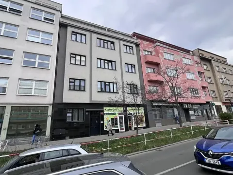Pronájem bytu 1+kk, Praha - Nusle, Na Pankráci, 33 m2