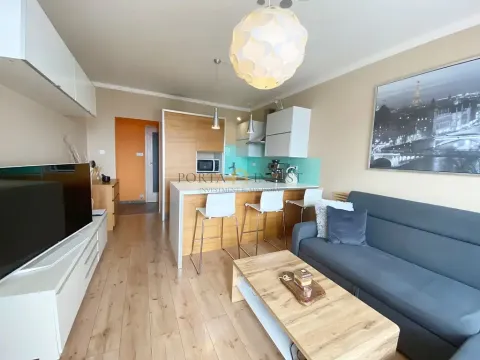 Pronájem bytu 2+kk, Praha - Troja, Krynická, 50 m2