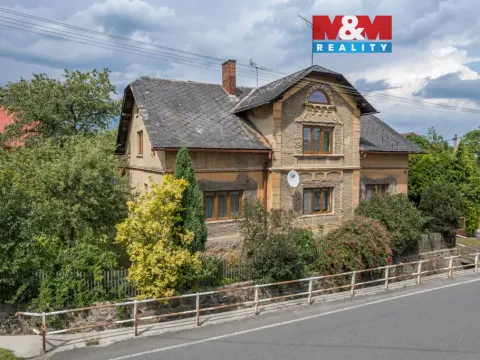 Prodej rodinného domu, Liptaň, 266 m2