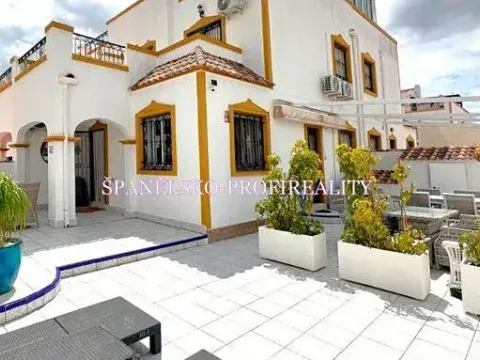 Prodej rodinného domu, Guardamar del Segura, Španělsko, 82 m2