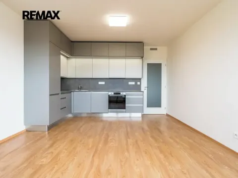 Pronájem bytu 2+kk, Praha - Kamýk, Zimova, 58 m2