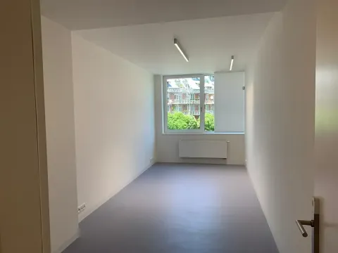Pronájem kanceláře, Praha - Veleslavín, Na Petřinách, 18 m2