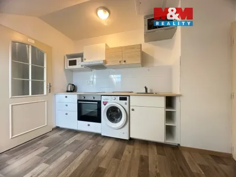 Pronájem bytu 1+kk, Mladá Boleslav - Mladá Boleslav II, 9. května, 16 m2