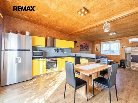 Prodej rodinného domu, Káraný, 50 m2