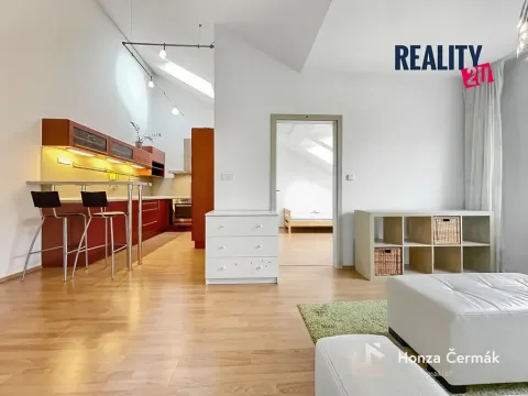 Pronájem bytu 3+kk, Brno, Černého, 67 m2