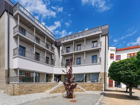 Pronájem bytu 3+kk, Bystřice nad Pernštejnem, Masarykovo náměstí, 81 m2