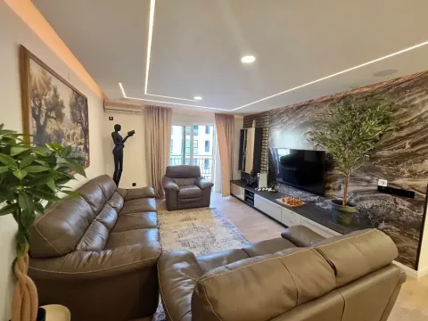 Prodej bytu 4+kk, Bečići, Černá Hora, 106 m2