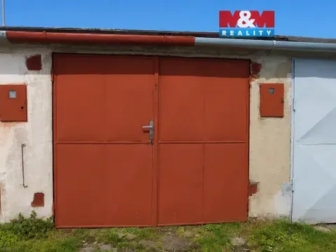 Prodej garáže, Hranice, 20 m2