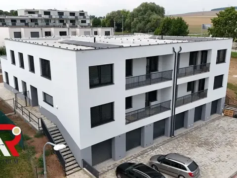 Prodej bytu 2+kk, Ivančice, Ořechová, 63 m2
