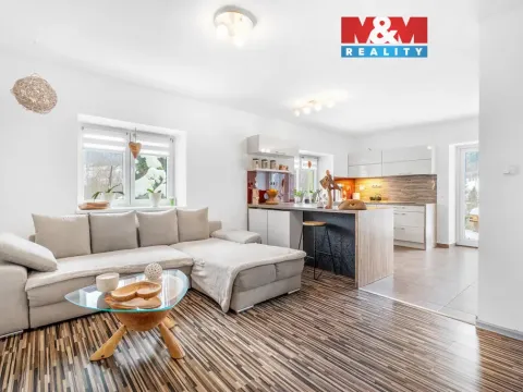 Prodej chalupy, Tanvald, Poštovní, 179 m2
